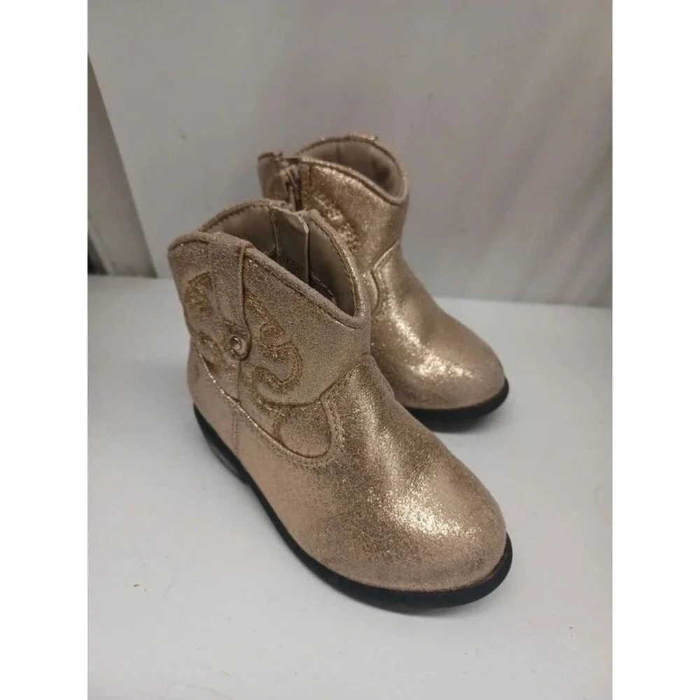 Cat & Jack girl Golden boots toddler sz 6